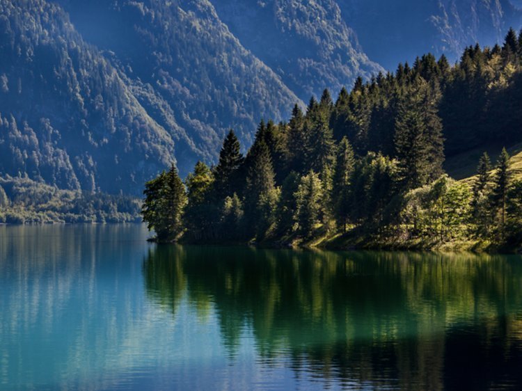 13 лучших мест в мире для сольного путешествия в 2019 году