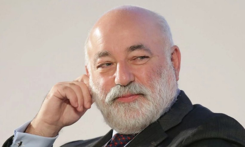 Виктор Вексельберг