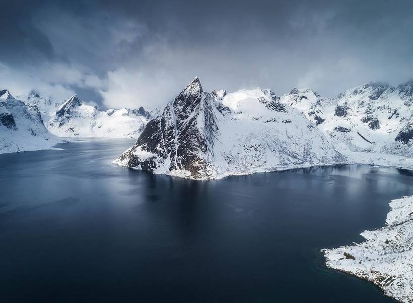 Фотограф из Косово снимает завораживающие пейзажи, в которых нет ничего лишнего