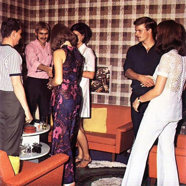 Блог - Диско-час: крутые фото о том, как проходили вечеринки в 1970-е Диско-час: крутые фото о том, как проходили вечеринки в 1970-е