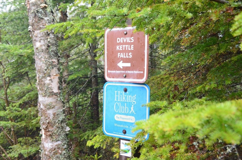 Тайна «Чайника дьявола»: куда исчезает вода в самом странном водопаде планеты