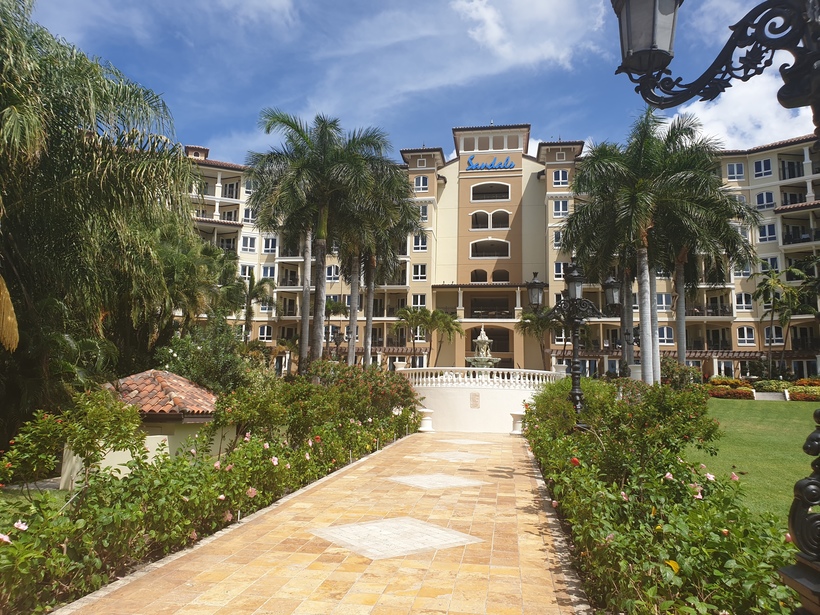 Отель Sandals Grande Antigua