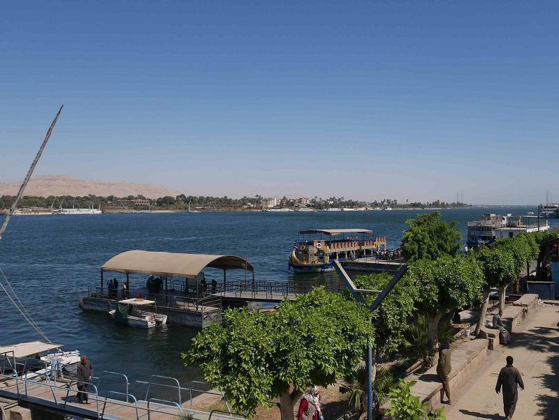 С Корниша открываются живописные виды