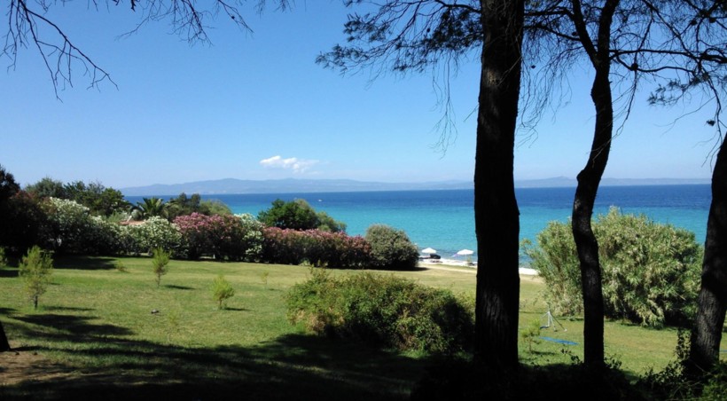 Территория Pallini beach