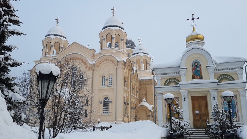 Крестовоздвиженский собор