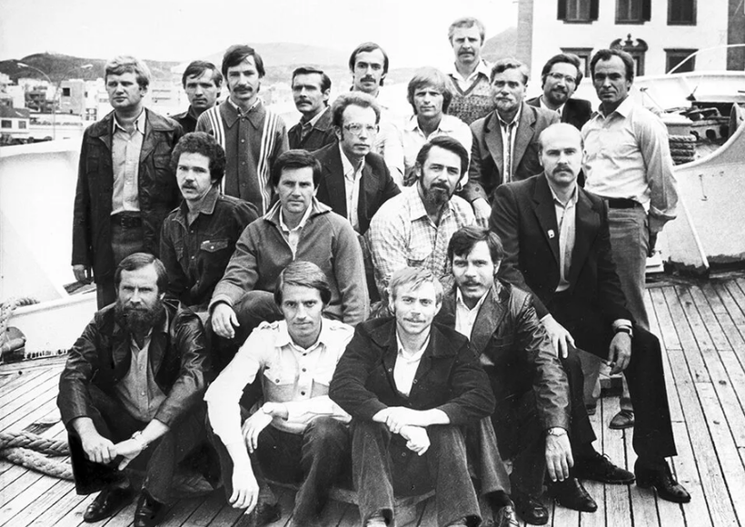Участники экспедиции 1982 года на станции «Восток» Участники экспедиции 1982 года на станции «Восток»