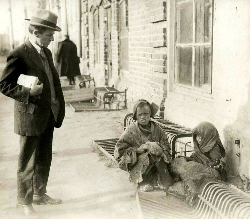 Как Петр Первый боролся с нищетой и появились первые алименты