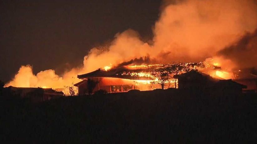 Блог - Видео: В Японии в пожаре сгорел знаменитый средневековый замок Сюри Видео: В Японии в пожаре сгорел знаменитый средневековый замок Сюри