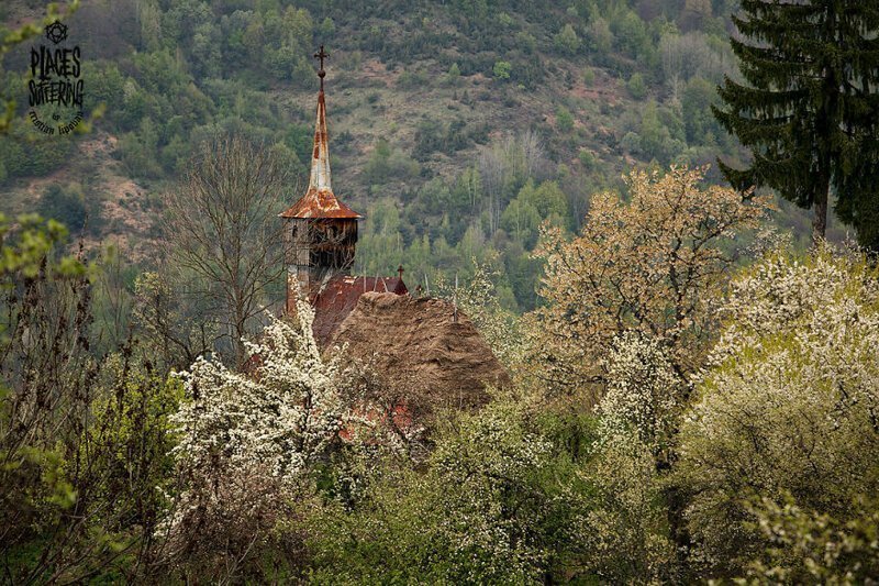 Блог - 19 чарующих фотографий заброшенной Трансильвании в объективе Кристиана Липована 19 чарующих фотографий заброшенной Трансильвании в объективе Кристиана Липована