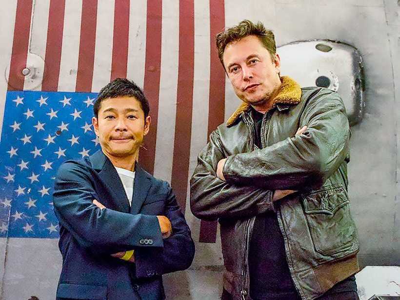 Юсаку Маэдзава и Илон Маск. Именно на ракете SpaceX полетят в космос участники программы Юсаку Маэдзава и Илон Маск. Именно на ракете SpaceX полетят в космос участники программы