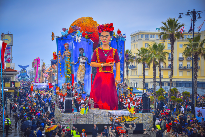 Все на карнавал в Виареджо!