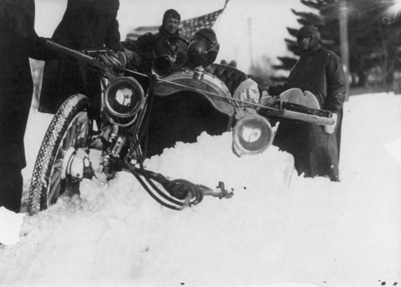 Блог - «Большая гонка» Нью-Йорк — Париж 1908 года, когда лишь три автомобиля дошли до финиша «Большая гонка» Нью-Йорк — Париж 1908 года, когда лишь три автомобиля дошли до финиша