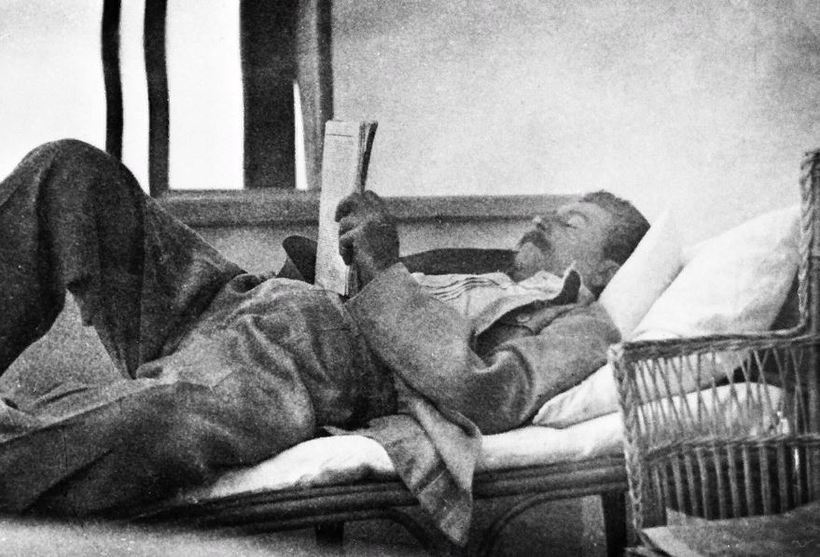 Какими были любимые увлечения Иосифа Сталина