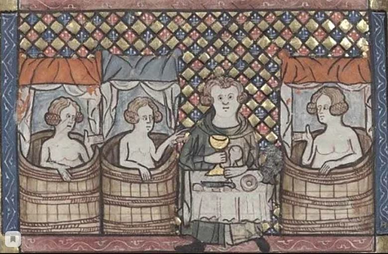 В средневековых банях можно было не только помыться, но и поесть