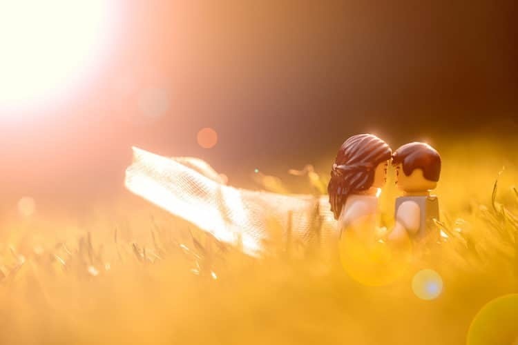 Блог - Фотограф делает свадебные фото для героев LEGO, чтобы не утратить навыки на карантине Фотограф делает свадебные фото для героев LEGO, чтобы не утратить навыки на карантине