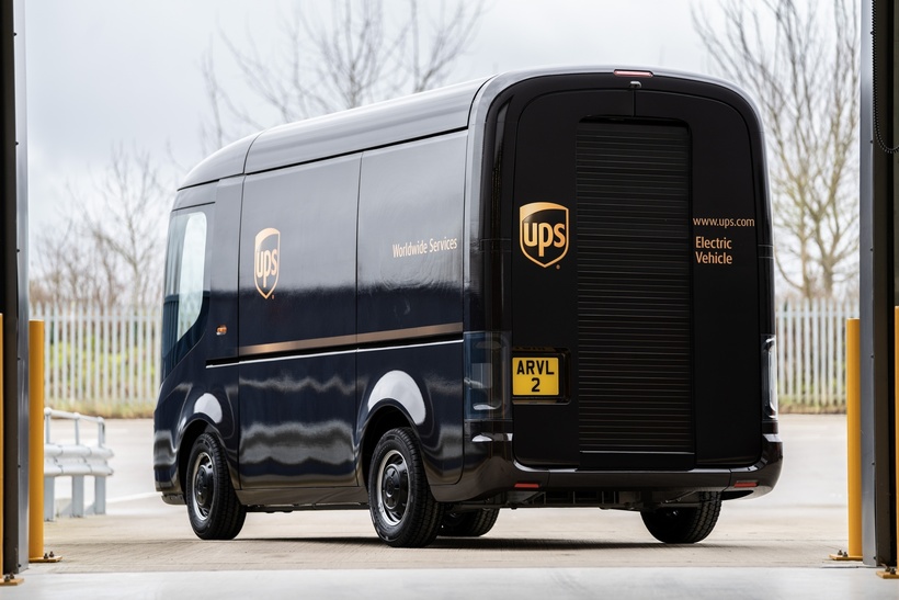 Блог - Почему водители курьерской службы UPS никогда не поворачивают налево Почему водители курьерской службы UPS никогда не поворачивают налево