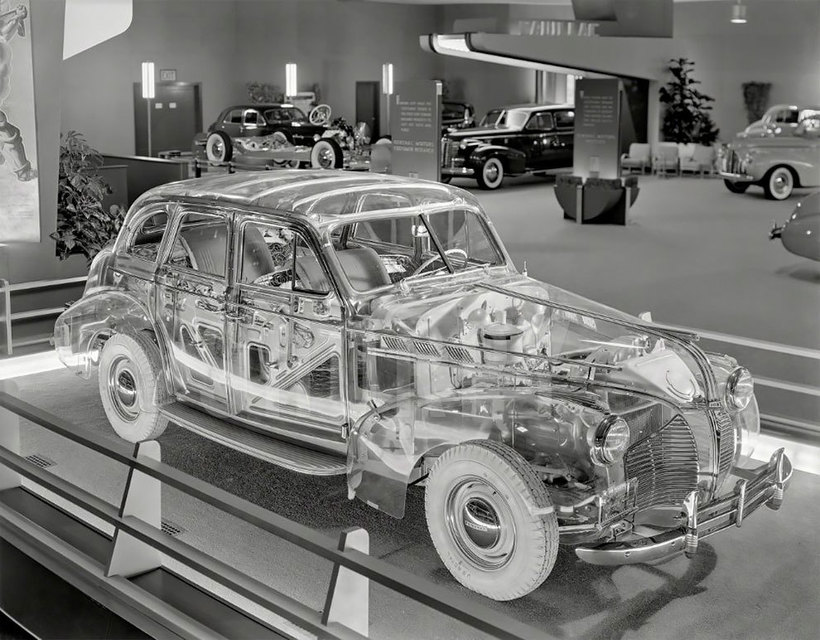 Блог - Уникальный автомобиль-призрак Pontiac Plexiglas 1939 года был полностью прозрачным Уникальный автомобиль-призрак Pontiac Plexiglas 1939 года был полностью прозрачным