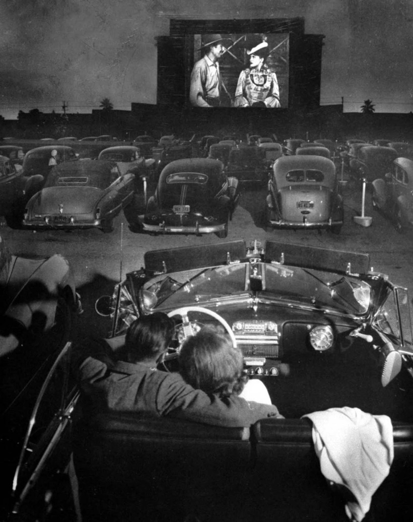 Блог - Редкие фотографии о том, как появились первые автокинотеатры Редкие фотографии о том, как появились первые автокинотеатры