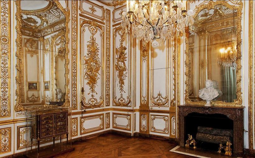 С легким паром: 11 невероятных королевских ванных комнат