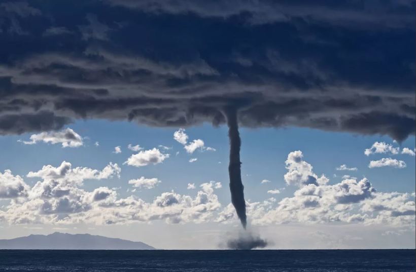 Смерч в Средиземном море