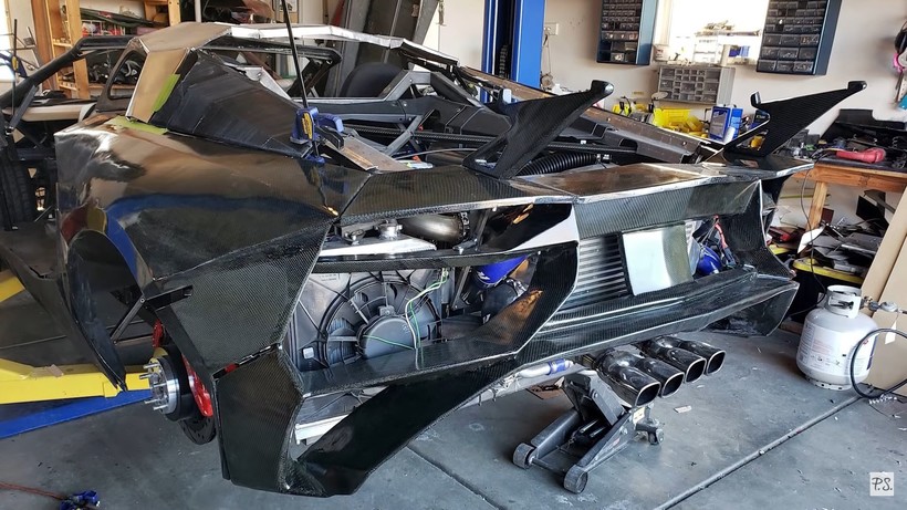 Блог - Видео: Мужчина собрал на 3D-принтере Lamborghini для сына Видео: Мужчина собрал на 3D-принтере Lamborghini для сына