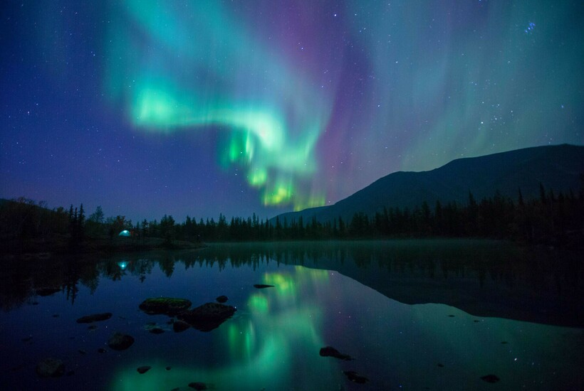 Солнечный ветер присутствует также и в космосе Солнечный ветер присутствует также и в космосе