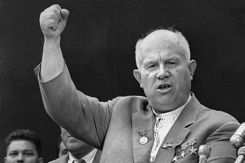 Никита Сергеевич всегда был эмоциональным, ярким оратором Никита Сергеевич всегда был эмоциональным, ярким оратором