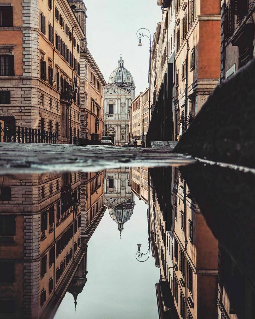 Другой мир: испанец снимает лужи и показывает, что даже в них есть прекрасное