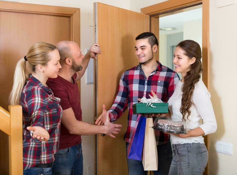 Блог - Где нельзя обижаться, а где — обращаться к людям по имени: запреты в разных странах  Где нельзя обижаться, а где — обращаться к людям по имени: запреты в разных странах