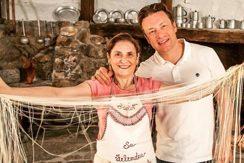 Даже Джейми Оливер не смог освоить мастерство Паолы