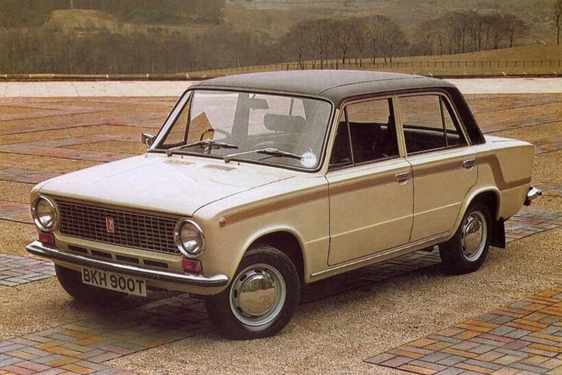 Блог - 5 советских автомобилей, которые раскупали за границей, а наши люди их даже не видели 5 советских автомобилей, которые раскупали за границей, а наши люди их даже не видели