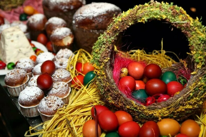 Настоящая творожная пасха, куличи и яйца