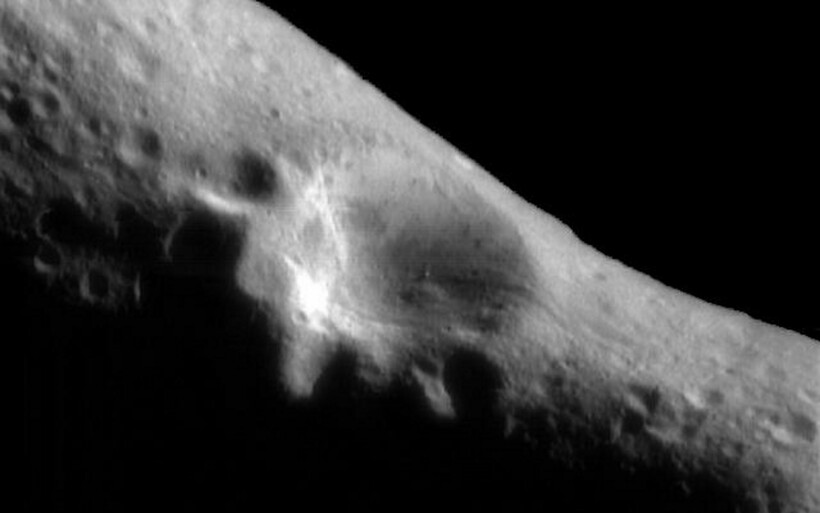 Блог - Эрос — астероид, который напугал землян, а за посадку на него NASA хотели оштрафовать Эрос — астероид, который напугал землян, а за посадку на него NASA хотели оштрафовать