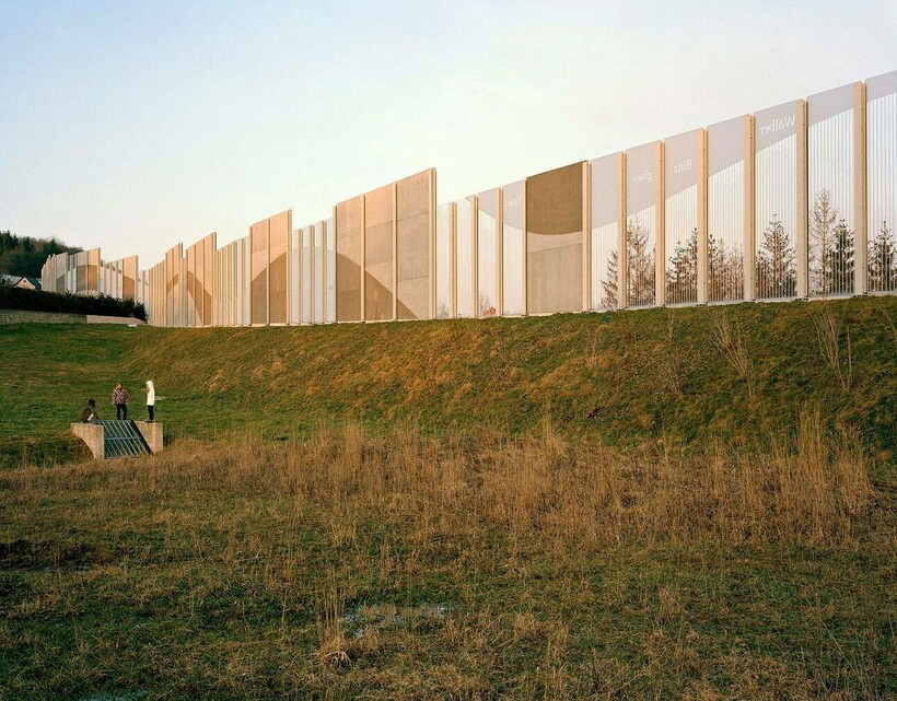 Блог - Почему вокруг домов Швейцарии возводят многометровые стены Почему вокруг домов Швейцарии возводят многометровые стены