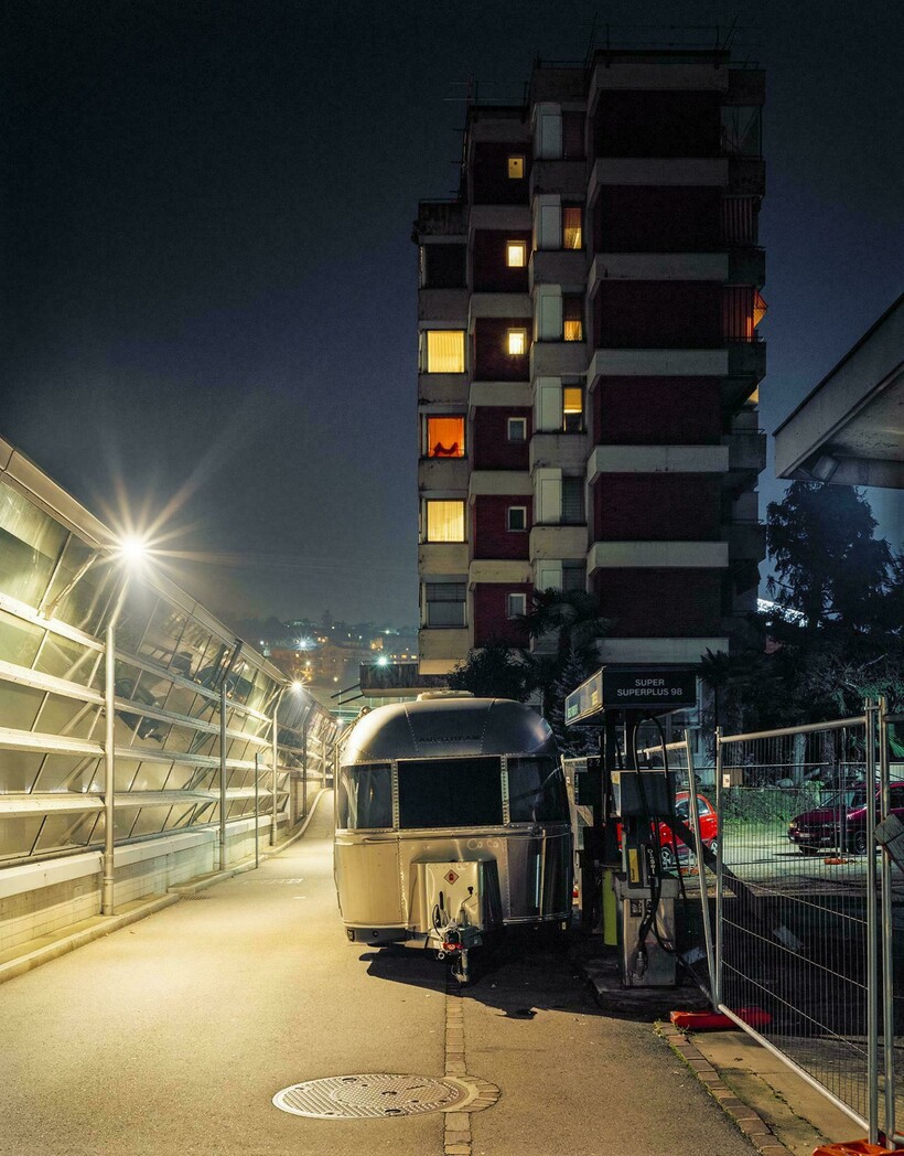 Блог - Почему вокруг домов Швейцарии возводят многометровые стены Почему вокруг домов Швейцарии возводят многометровые стены