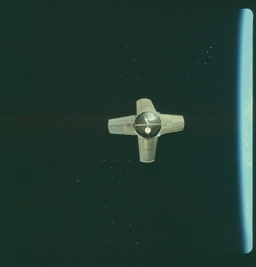 Блог - Невероятные фотографии всех космических миссий «Аполлон», обнародованные NASA Невероятные фотографии всех космических миссий «Аполлон», обнародованные NASA