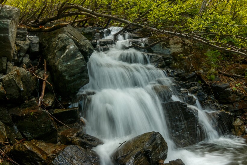Уюновский водопад