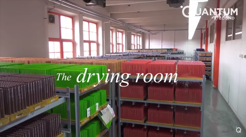 Блог - Видео: Залипательное производство цветных карандашей и других повседневных вещей Видео: Залипательное производство цветных карандашей и других повседневных вещей