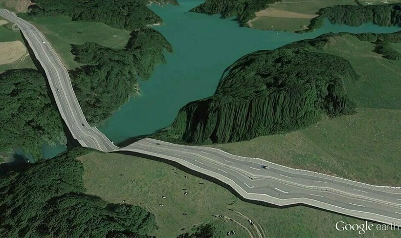 Блог - 15 фотографий из Google Earth, которые противоречат здравому смыслу 15 фотографий из Google Earth, которые противоречат здравому смыслу