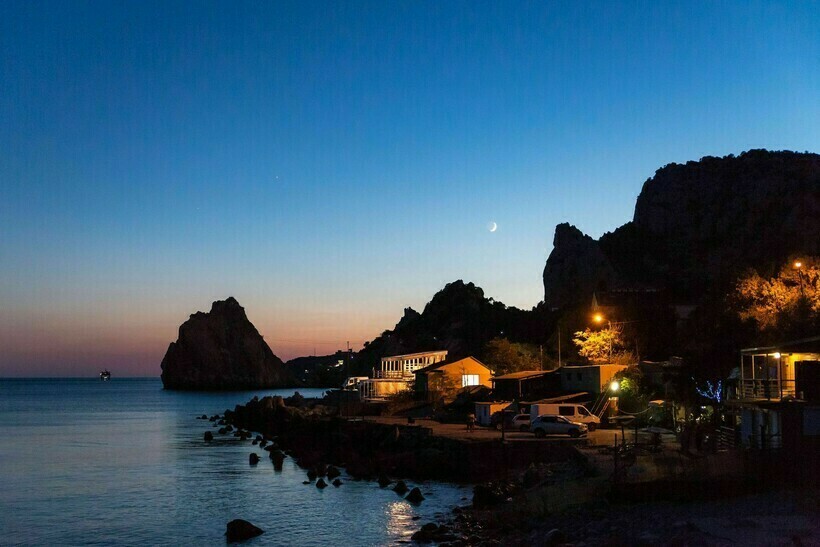 Гора Кошка, Панеа и Дива ночью