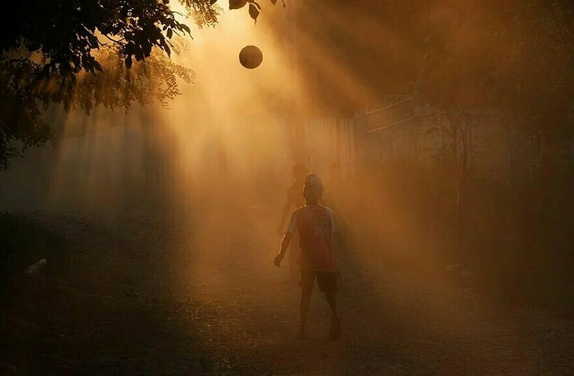 Блог - 15 фотографий о том, как выглядит детство в разных странах мира 15 фотографий о том, как выглядит детство в разных странах мира