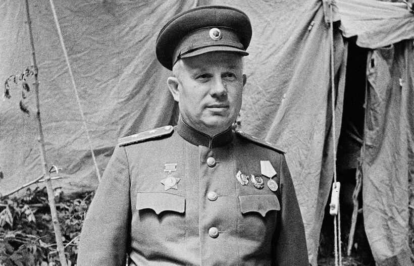 Хрущев в годы войны Хрущев в годы войны