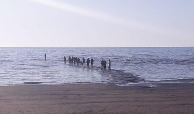 Блог - Видео: Загадка Дуинской дороги на Сахалине, которая появилась в открытом море сама Видео: Загадка Дуинской дороги на Сахалине, которая появилась в открытом море сама