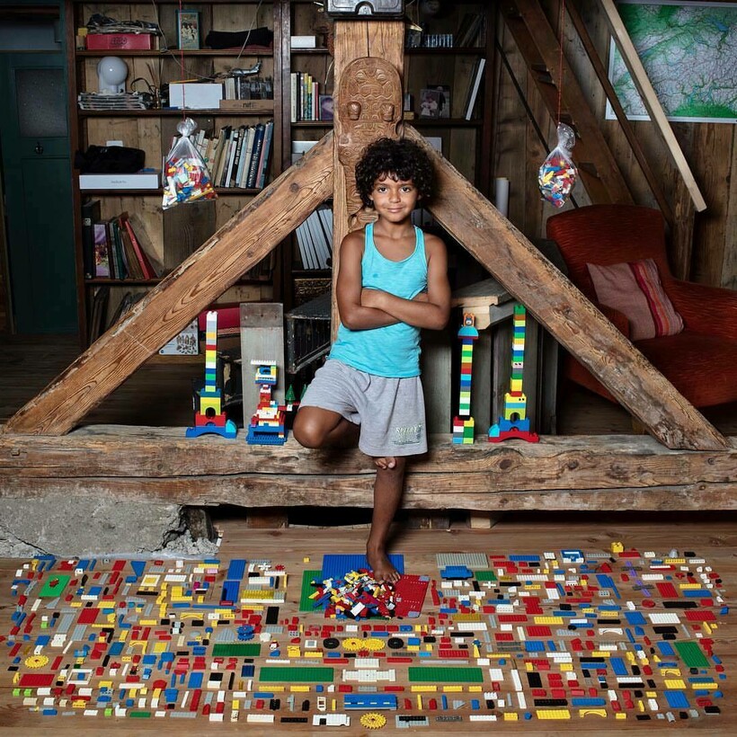 Когда фото значат больше слов: 20 детей из разных стран показали свои любимые игрушки