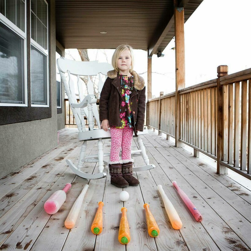 Когда фото значат больше слов: 20 детей из разных стран показали свои любимые игрушки