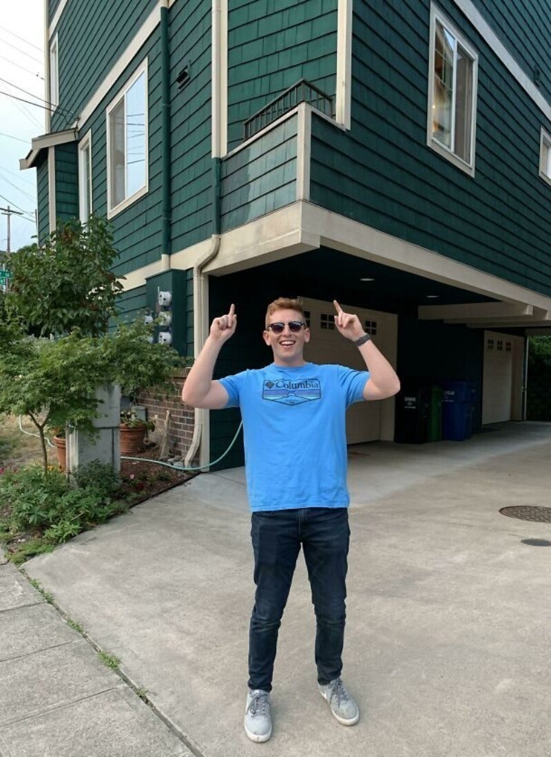 Блог - Шедевры самостроя: 16 уж очень странных балконов с изюминкой Шедевры самостроя: 16 уж очень странных балконов с изюминкой