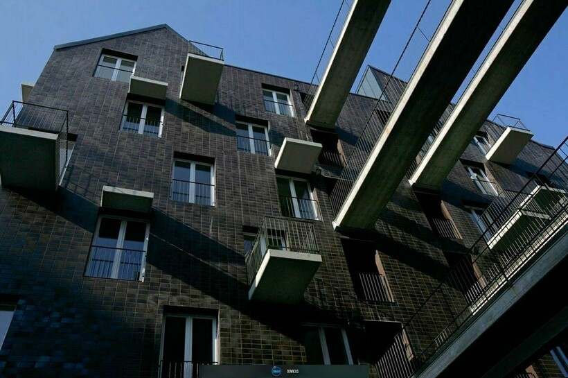 Блог - Шедевры самостроя: 16 уж очень странных балконов с изюминкой Шедевры самостроя: 16 уж очень странных балконов с изюминкой