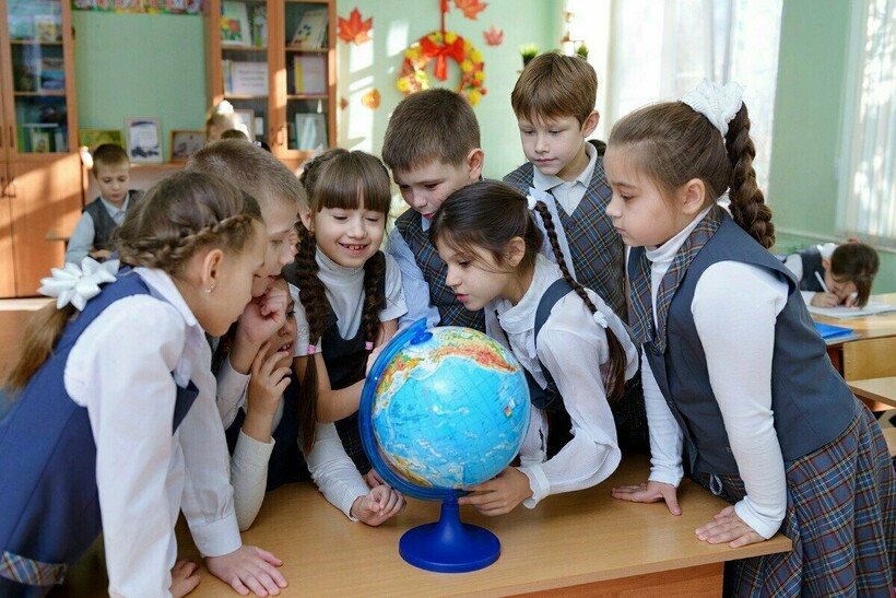 Школа же буквально является рассадником заболеваний Школа же буквально является рассадником заболеваний