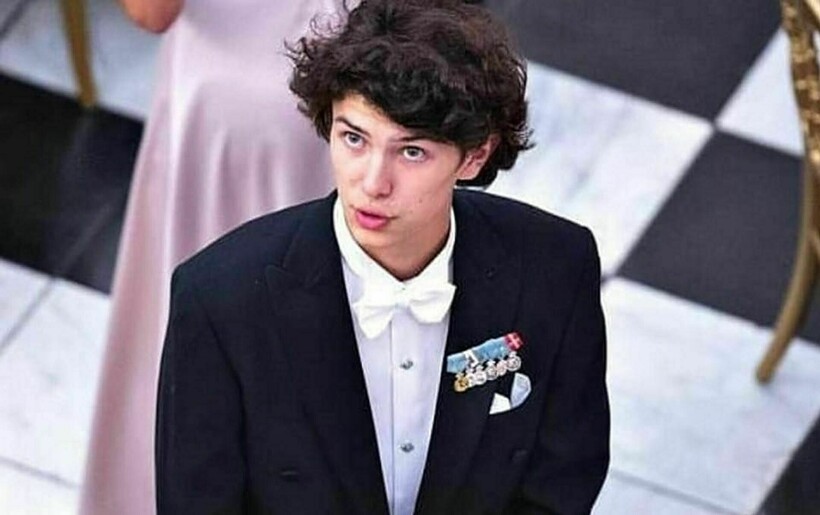 Юный принц успешно строит модельную карьеру Юный принц успешно строит модельную карьеру