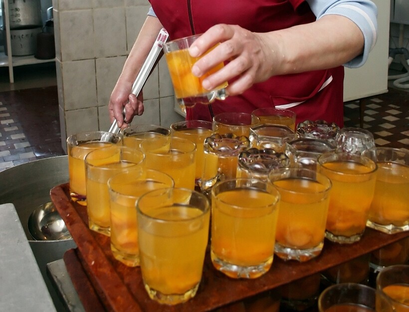 Блог - Чем кормили детей в школьных столовых СССР: 14 забытых вкусов Чем кормили детей в школьных столовых СССР: 14 забытых вкусов